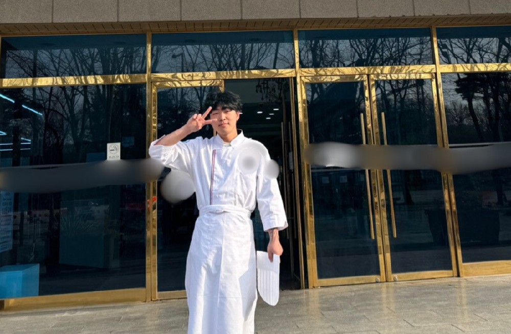 꿈꾸던 요리 학교에 입학한 정민이